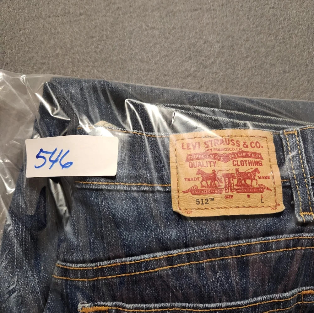 Levi Size 28x29 Blue